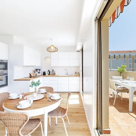 San Severina - Spacious In Center *