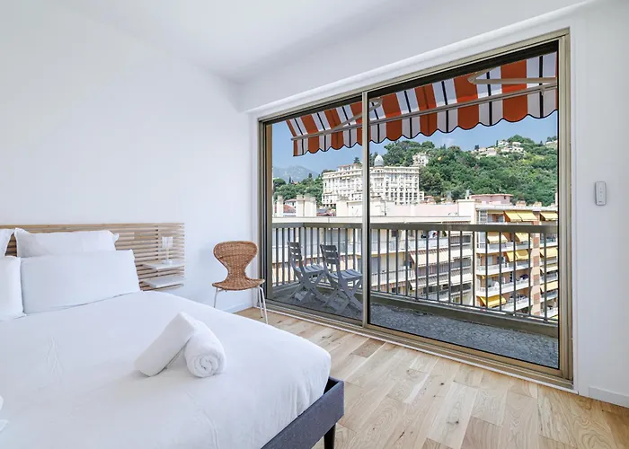 San Severina - Spacious In Center Menton